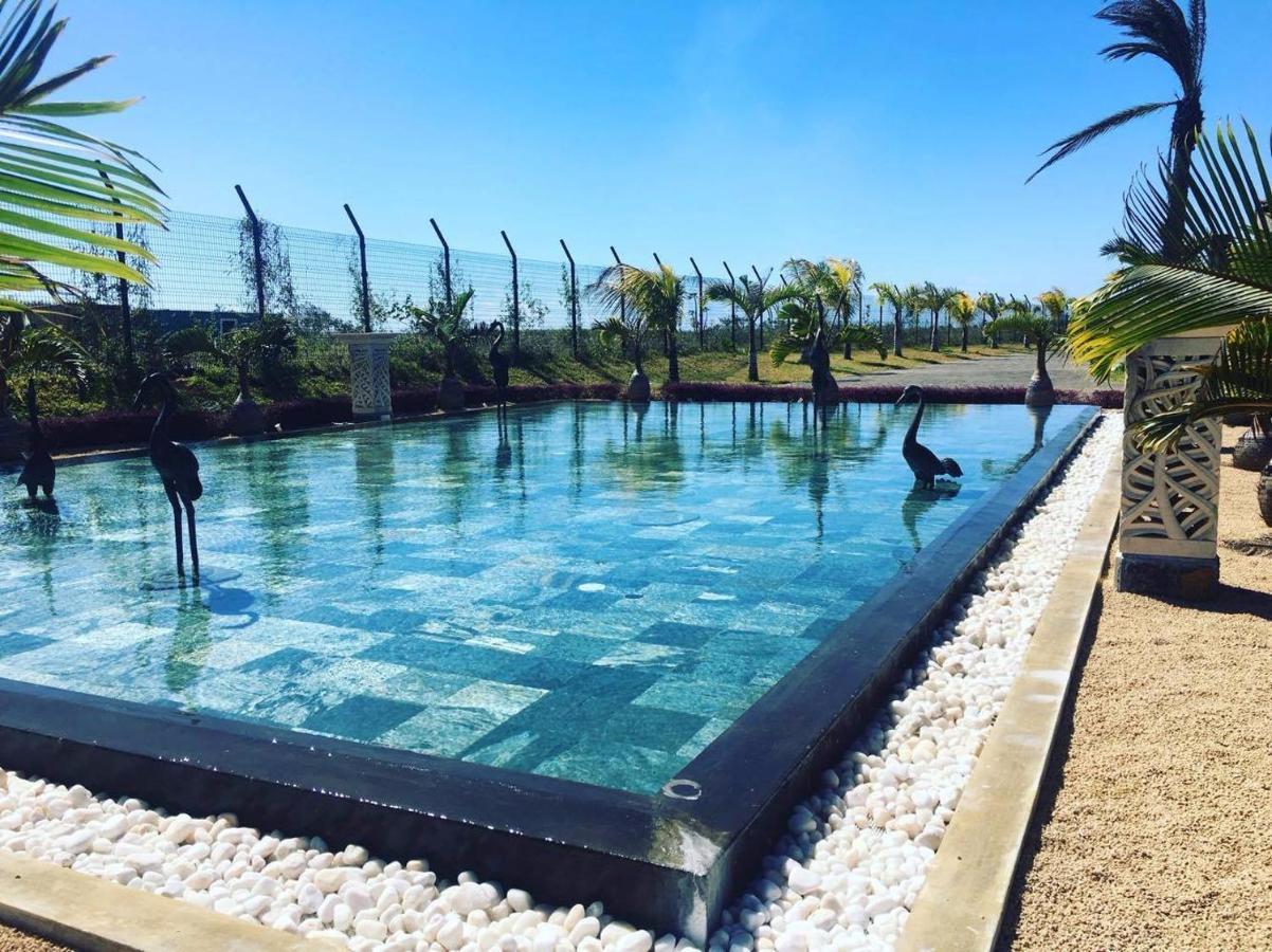 Clos Du Littoral By Fine & Country Grand Baie Exterior photo