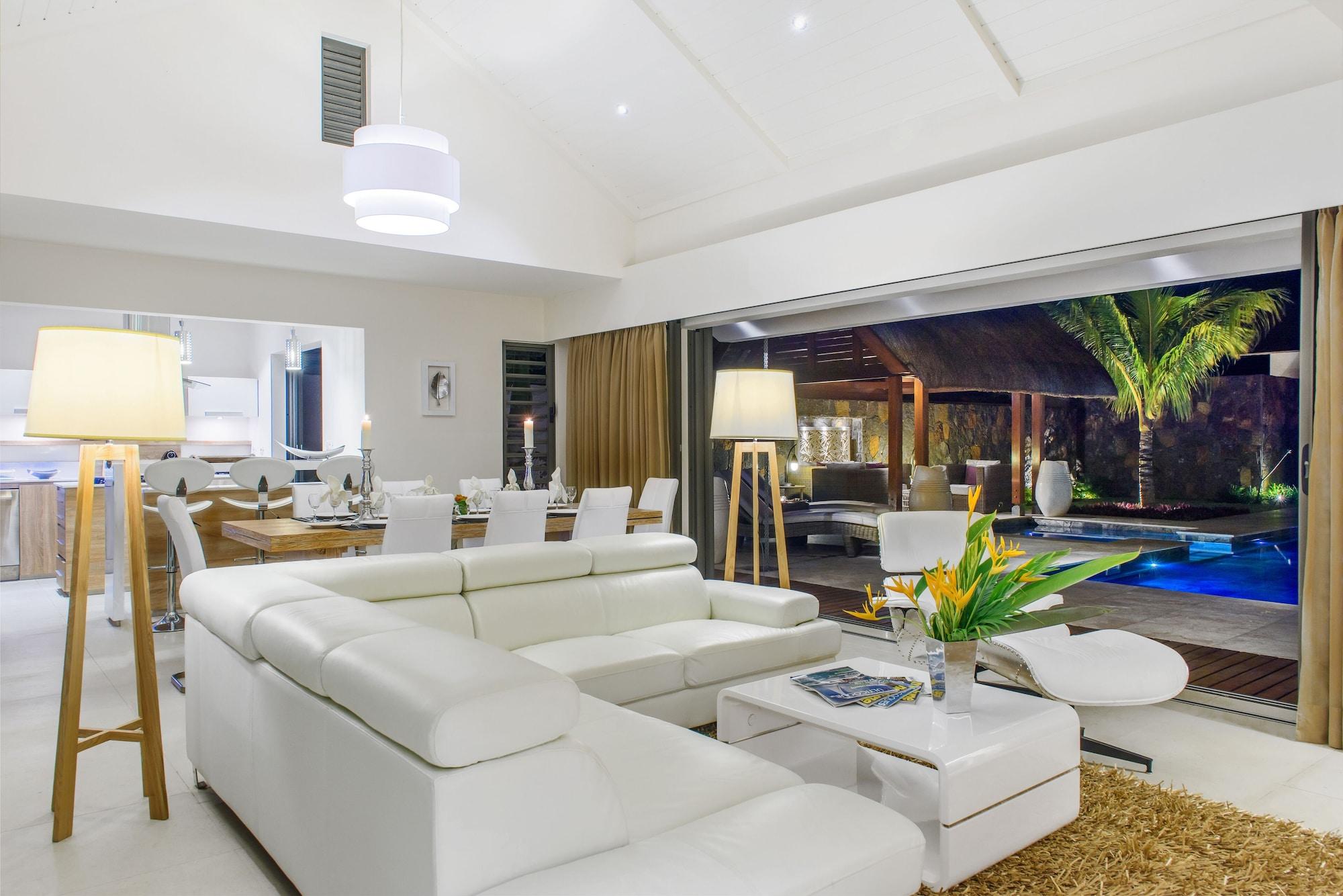 Clos Du Littoral By Fine & Country Grand Baie Exterior photo